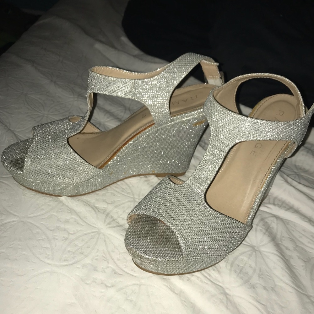 Rampage Sparkly Silver Open Toe Wedges